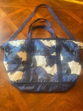 Floral Navy and White Tote Bag with shoulder strap